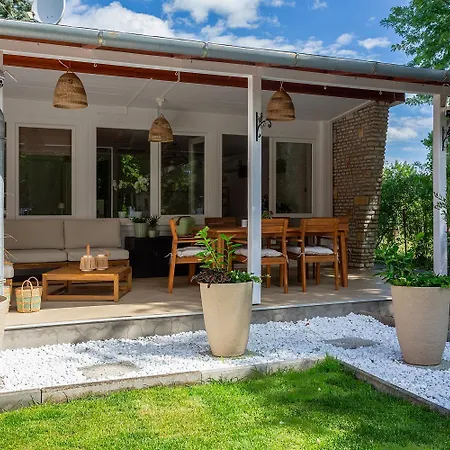 Dushi Balaton Family-friendly Vacation Near The シオーフォク